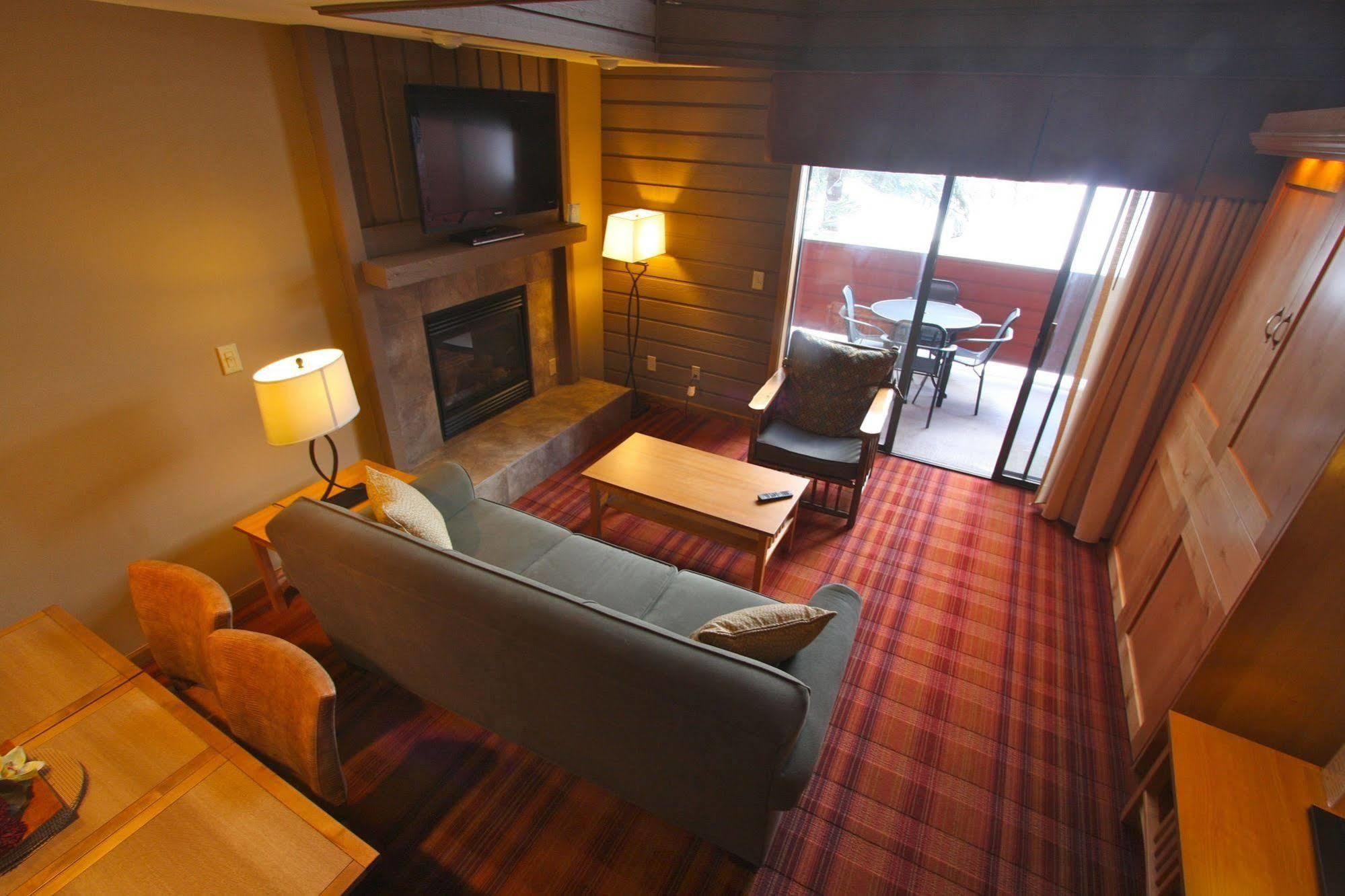 เดอะ วิลเลจ แอท สตีมโบ๊ต Hotel สตีมโบทสปริงส์ ภายนอก รูปภาพ